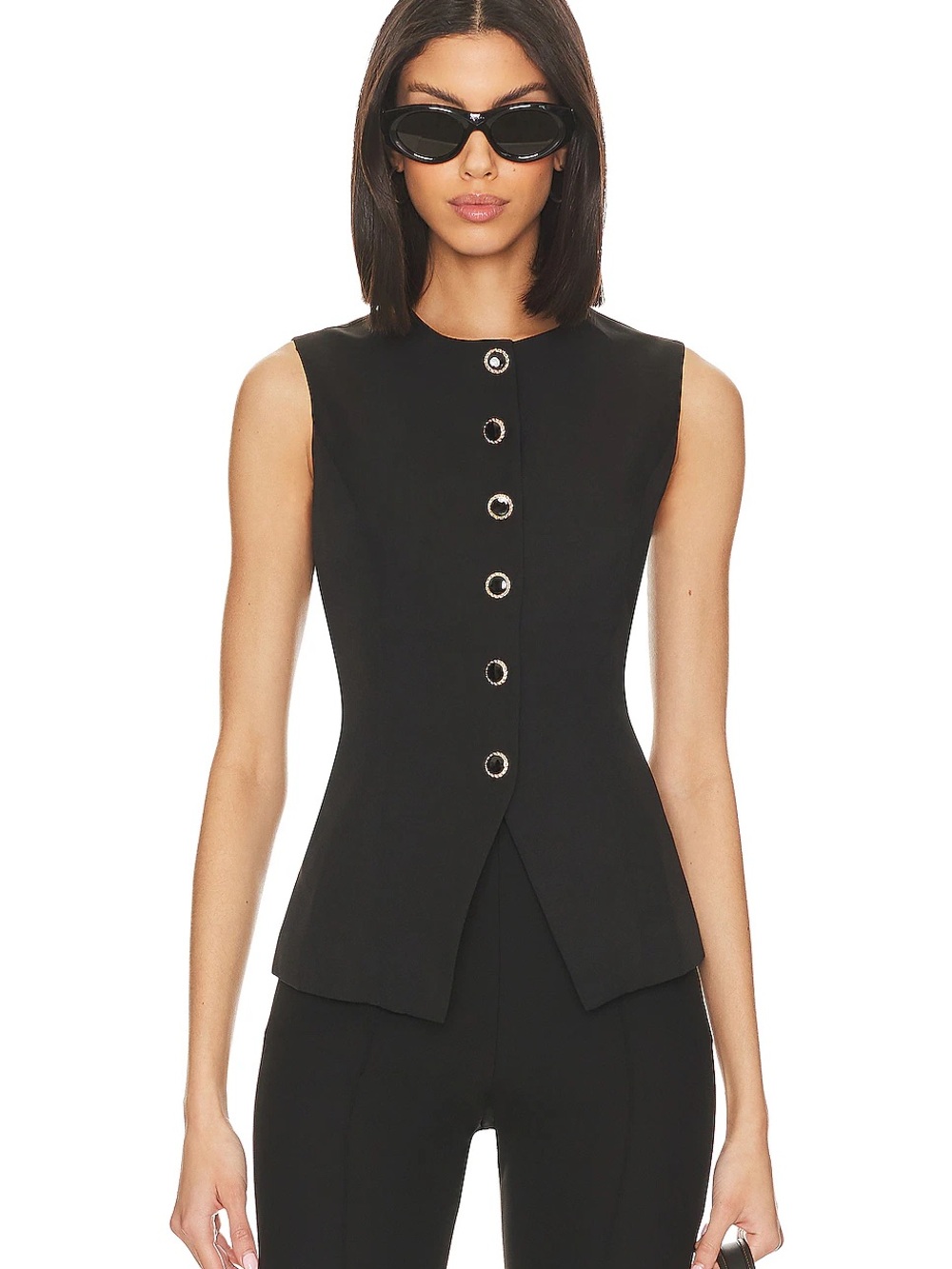 SNDYS. Fit Black Sleeveless Dress Shirt with Front Buttons